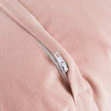 Grande bottone rivestito al centro e pieghe decorative. Cuscino Rotondo In Velluto Rosa D 45 Cm Alexandrine Maisons Du Monde