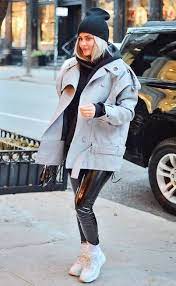 Kylie Jenner S Winter Coats Will Keep You Warm And Make You Look Hot E Online Kylie Jenner Outfits Casual Kylie Jenner Outfits Jenner Outfits