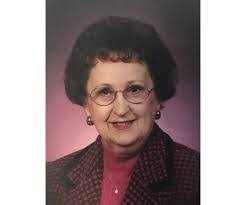 Mandy Williamson's Instagram, Twitter & Facebook