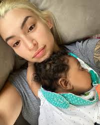 Love in Full View: Couple's Heartfelt Moment at Night Nation Run