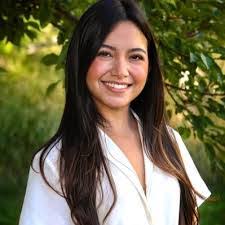 Carissa Sherman's Instagram, Twitter & Facebook