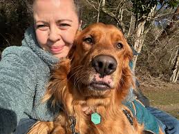 This is so cute. Found in front of the dollar store.