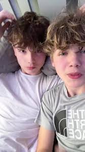 #fypシ #fyp #fy #kiss #boy #boys #meninos #garotos #trendsdecasal #lbgtq  #gay #gaytiktok #casalcapcut #shoolboys #cutecouples #cutecouple  #editsdecasal #couple #tiktokpromote #love #casal #casalfofo ...