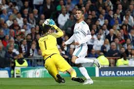 He's been consistently top tier i get what you're saying, but it's more about lloris making it easier because he was positioned very. Tottenham France Keeper Hugo Lloris Out For At Least Two Weeks