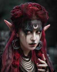 Can you guess which of these hair colours I currently have? 😏 Swipe to see  all options 🌈 For anyone that hasn't seen my last stories yet, it's not  red anymore 😉