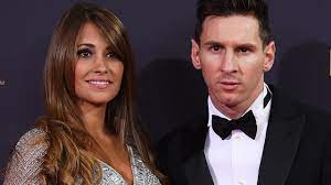 When lionel messi was young, he suffered from a hormone deficiency that restricted his growth. Lionel Messi Heiratet Jugendliebe Antonela Roccuzzo Fussball International Spanien