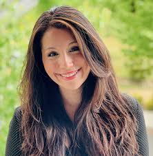 Adela Alexander's Instagram, Twitter & Facebook