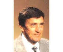 Lloyd Cartwright's Instagram, Twitter & Facebook