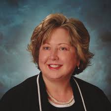 113353_Alumni News 2022.indd