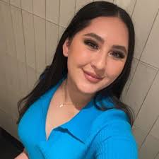 Celina Gonzalez (@Celinaa_gzz)