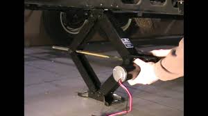 This bal 24830 (24inch) stabilizer jacks is made out of metal about ten times thicker than the original flimsy factory scissor jacks. Bal Powerpak Installation Video Youtube