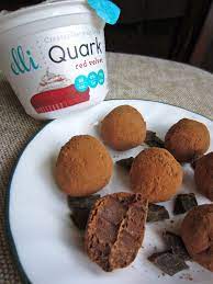 Move Over Greek Yogurt We Re Getting Quarky With Elli Quark Nutrition Happens Slimming World Desserts Slimming World Sweets Slimming World Cake