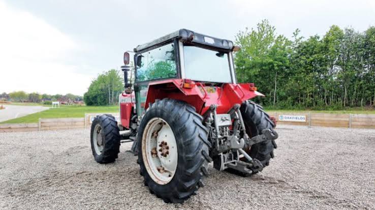 Massey Ferguson 2645 Tractor