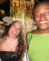 Vanessa Polk's Instagram, Twitter & Facebook