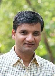 Two UTK professors going abroad thanks to Fulbright Program