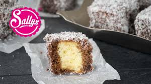 Kroatische kokosschnitten, ein schmackhaftes rezept aus der kategorie kuchen. Lamington Cupavci Locker Leichte Schokoladenwurfel Im Kokosmantel Sallys Welt Youtube