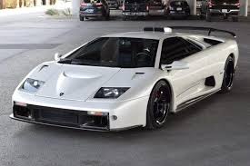 The car had previous damage on the left side door area, this happened in 1999 when the car had 5000 miles and. Lamborghini Diablo Latest News Reviews Specifications Prices Photos And Videos Top Speed