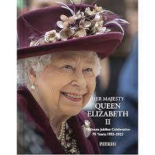 The Platinum Queen: Over 75 Speeches Given by Britain's Longest-Reigning  Monarch: Amazon.co.uk: Wyatt, Derek, Bond, Jennie: 9781838956721: Books