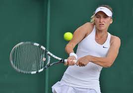 Do druhého kola postoupily markéta vondroušová i tereza martincová. Svetova Tenisova Jednicka Z Ceska Vondrousova Ani Neslavila Isport Cz