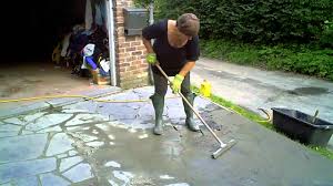 Bonjour à tous, je dois faire étanchéifier une terrasse extèrieure déjà carrelée. Comment Refaire Les Joints De Carrelage D Une Terrasse Nos Astuces