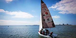 Do algarve, participam velejadores do vela solidária/iate clube marina portimão e do clube naval de portimão. Ensino Nautico De Setubal Ganha Nova Embarcacao A Vela Laser Bahia Agricultura E Mar Actual