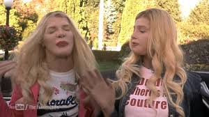 Free for commercial use no attribution required high quality images. When Shawn Wayans And Marlon Wayans Become Blonde Girl White Chicks Movie Scene Youtube