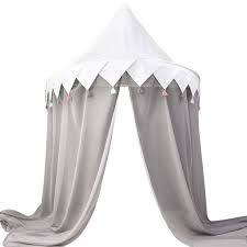Schutz durch die feinen maschen des moskitonetzes ist es insekten und spinnen nicht moglich in den geschutzten raum zu gelangen so dass das. Bett Baldachin Mit Chiffon Vorhang Kinder Kaufland De