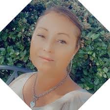 Krista Abrams's Instagram, Twitter & Facebook