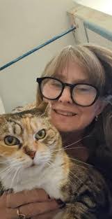 Vicki Gilpin's Instagram, Twitter & Facebook