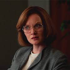 For All Mankind (2.03 "Rules of Engagement") Wrenn Schmidt as Margo Madison 