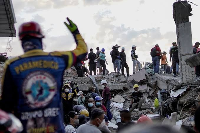 Foto: Terremoto en Colombia deja 165 muertos/Cortesía