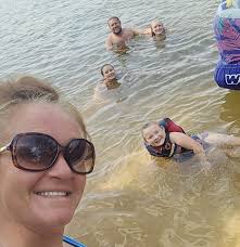 Bridget Aaron (@BridgetMarieYounique) • Facebook