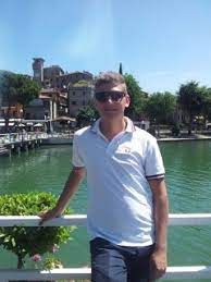 Omicidio marco vannini, federico ciontoli appare in un video su facebook e dichiara la sua la mamma di marco vannini ha commentato l'intervista di selvaggia lucarelli ad antonio ciontoli, a cui. Omicidio Ladispoli Oggi I Funerali Di Marco Vannini Terzo Binario News