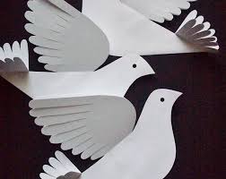 Birds Of A Feather Cast 2020 Paper Birdsfive Small White Paper Doves Etsy In 2020 Paper Birds Recycled Paper Crafts Birds