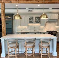Leslie hutchison interiors, llc for leslie, interior design has always been a part of her life. Leslie Hutchison Interiors On Instagram Sneak Peek Of Our Stunning Transformation Of This Loft In Chicago We Brightened The Kitchen And Added Brass Accents W