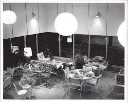All this time it was owned by mark smith of realflorist, it was hosted by net access corporation. Smith S Flowers Mid Century Modern Midland