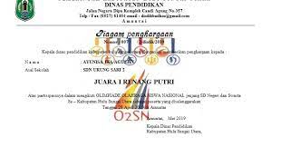 Dengan adanya piagam penghargaan itu seorang siswa menjadi besemangat kembali dengan hasil yang didapatnya disekolah. Contoh Piagam Penghargaan Lomba O2sn Urul Blog