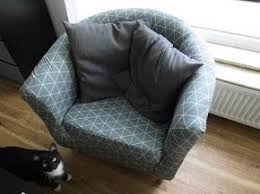 Ich Habe Es Endlich Geschafft Den Sessel Fertig Zu Beziehen Vielleicht Erinnert Ihr Euch Ja Noch So Sah Der Ses Sessel Neu Beziehen Sessel Sofa Neu Beziehen
