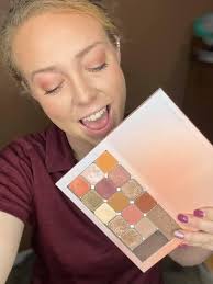 Eyeshadows used…Pup, Butterscotch, Holly and Crush!!