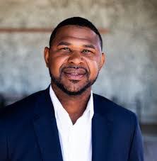 Sue Starcher's Instagram, Twitter & Facebook