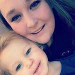 Taylor Buhl's Instagram, Twitter & Facebook