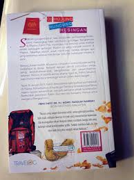 Ia aktif menulis dan novel pertamanya adalah novel negeri 5 menara yang merupakan buku pertama dari trilogi novelnya. Laman Buku Di Hujung Muncung Mesingan Penulis Fahmi Facebook