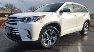 Any repair needed on the engine, transmission, axles, joints or driveshafts is fully covered for 6 years or 70,000 miles. 2019 Toyota Highlander Hybrid Review Is The Hybrid Worth The Extra Money Chicago Tribune
