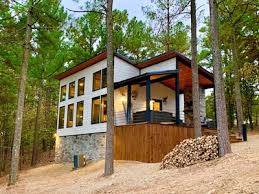 Guests do have an option to rent the queen bed with shower instead of the main cabin, but need to make this request at the time of the reservation. Broken Bow Ok Vacation Rentals Cabin Rentals More Vrbo