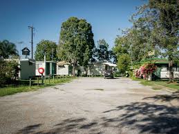 Hello world biloela will confirm biloela/thangool airport services. Boomerang Caravan Park Dog Friendly Camping In Biloela Pupsy