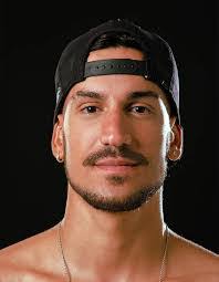 Alex Yokley's Instagram, Twitter & Facebook