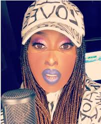 The somewhat popular name elliott was the 168th most popular boys name in the united states in 2018. Hollywood Speaks Out 10 Celebrities Say Wear Your Mask Entertainment Photos Gulf News