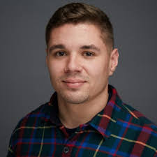 Derek Upton's Instagram, Twitter & Facebook