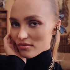 Zach Hellman's Instagram, Twitter & Facebook