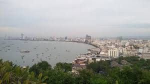 Toutes nos offres pour partir pas cher et à la dernière minute ! Teluk Siam Dengan Pemandangan Kota Pattaya Foto Khao Phra Tamnak Khao Phra Bat Bang Lamung Tripadvisor